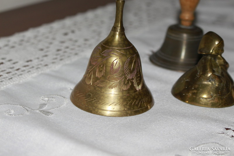 2 Copper servant bells (price per 1 piece) - the wooden handle is sold out