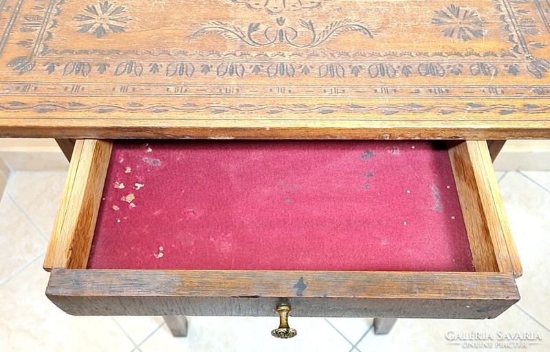 Sale!!! :) Antique/vintage wooden side table / with drawer - decorated with carvings