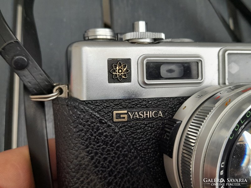 Yashica 45mm electro35 in a beautiful condition case