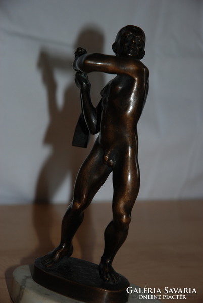 The work of Benedikt Hubert, sculptor and medal artist from Újpest