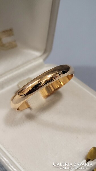 (4) 14 K arany jegygyűrű, karika gyűrű 4,49 g