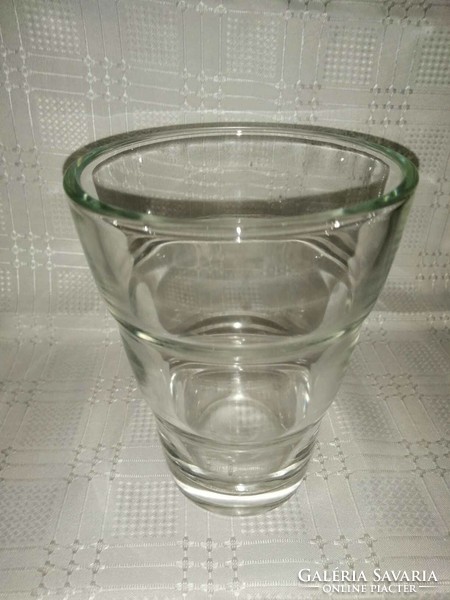 Thick glass vase 17 cm high (a7)
