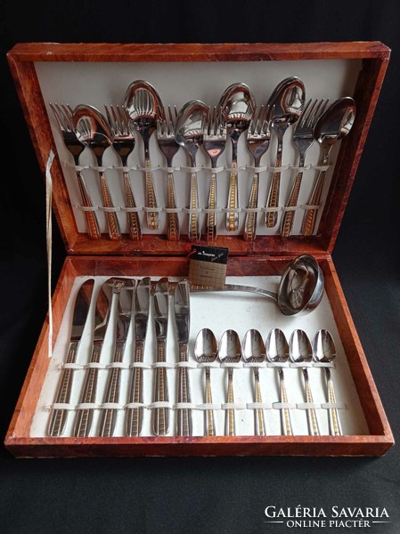 Italian inox gold-plated 25-piece cutlery set in a box