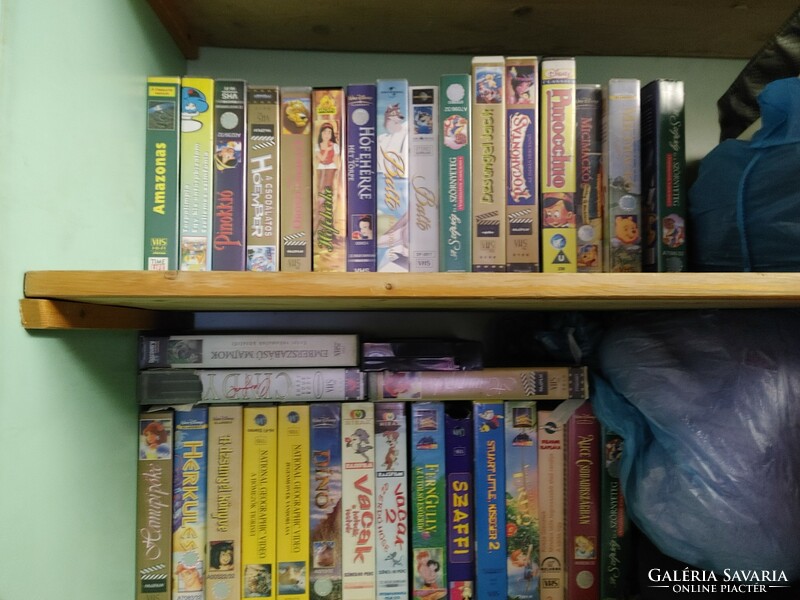 DISNEY  és más VHS kazetták - leütés előtt kérdezz