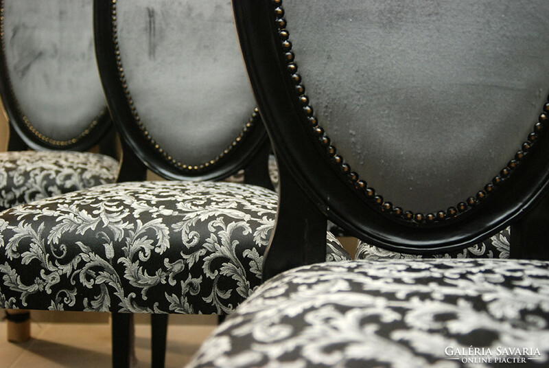 Luxury design dining chairs from Italy - with anthracite frame