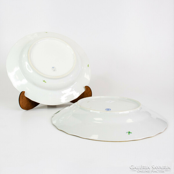 Flat and deep plate with floral pattern from Herend