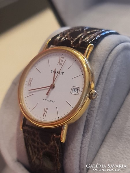 TISSOT STYLIST FÉRFI KARÓRA GYŰJTEMÉNYBŐL