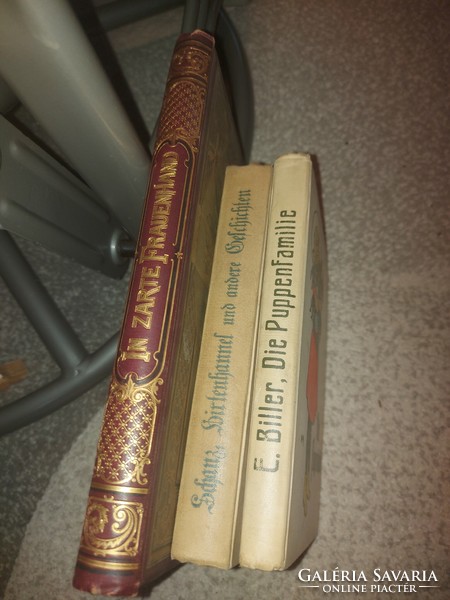 3 db 100 éves könyv, egyik aranyozott lapszéllel, dombornyomott borítóval