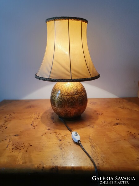 Indiai asztali lámpa