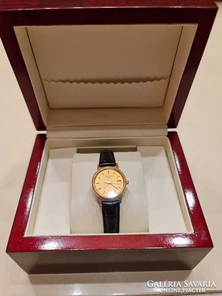 Tissot women's gold wristwatch with Hungarian hallmark in mint condition
