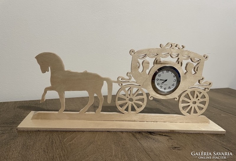 Carriage table clock