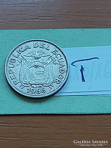Ecuador 20 centavos 1966 steel nickel plated #t