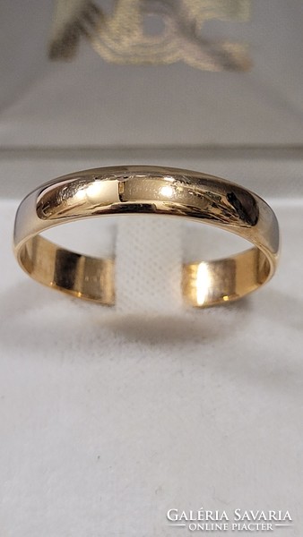 (14) 14 K arany jegygyűrű, karika gyűrű 3,55 g