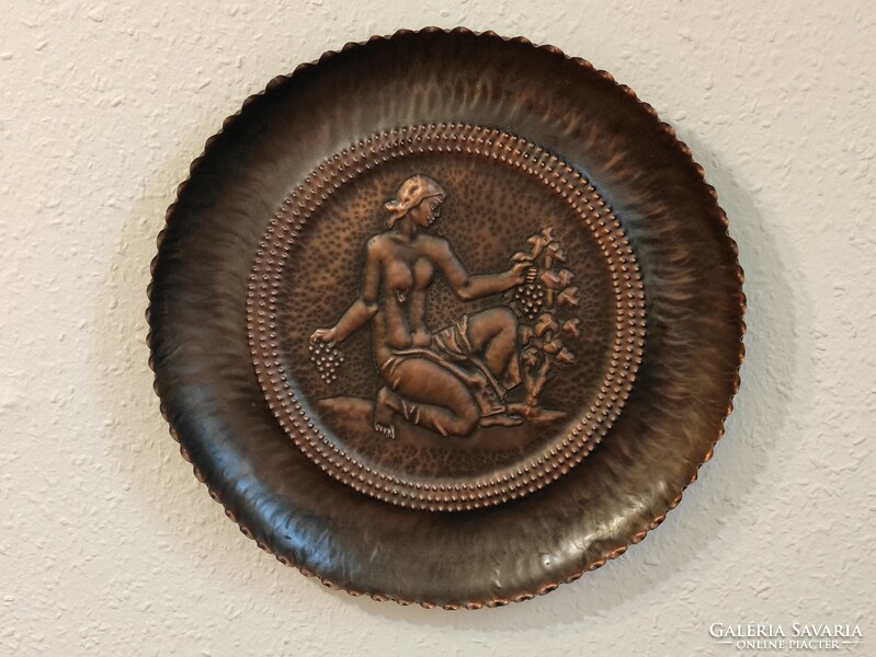 Female flower-picking nude large red copper wall plate