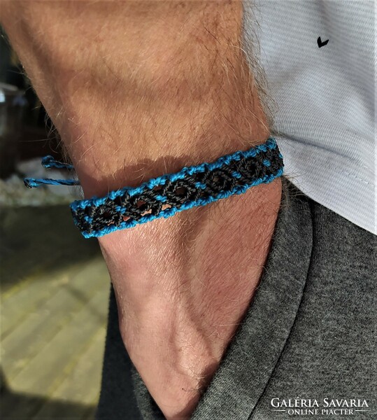Royal blue-black macramé bracelet for men