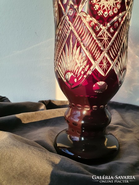 Ruby-burgundy crystal vase.