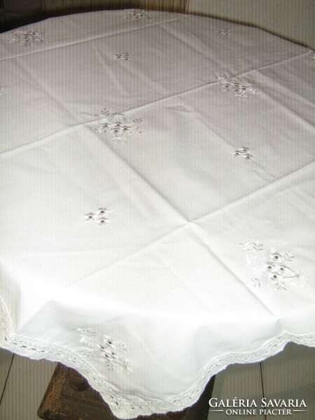 Beautiful snow-white floral Madeira tablecloth