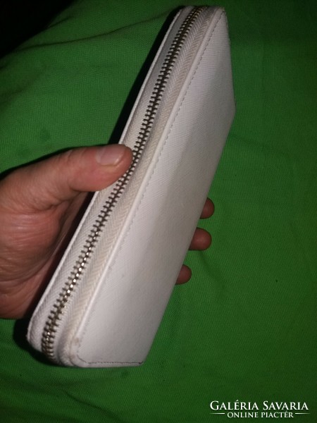 Retro sokrekeszes minőségi PARFOIS 20 X 10 fehér bőr pénztárca a képek szerint