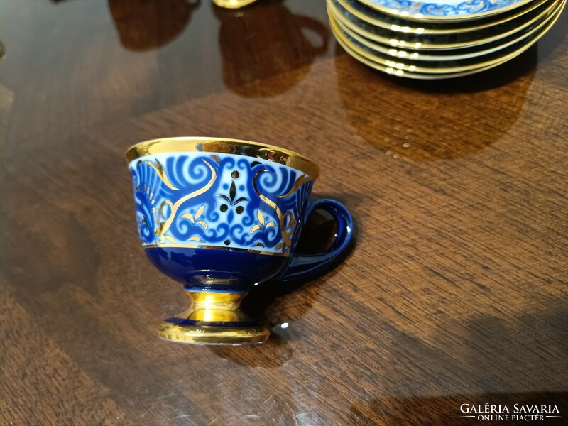 Szász Endre által tervezett Hollóházi 6 személyes porcelán teás készlet