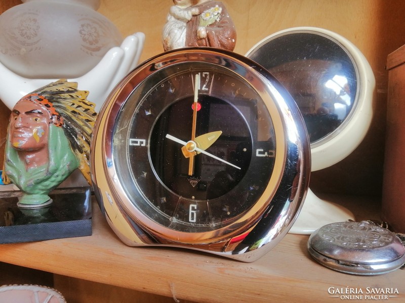 Vintage diamond mechanical alarm clock - space age - 1970s.