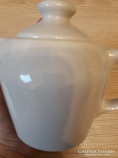 Ceramic spout for a coffee maker
