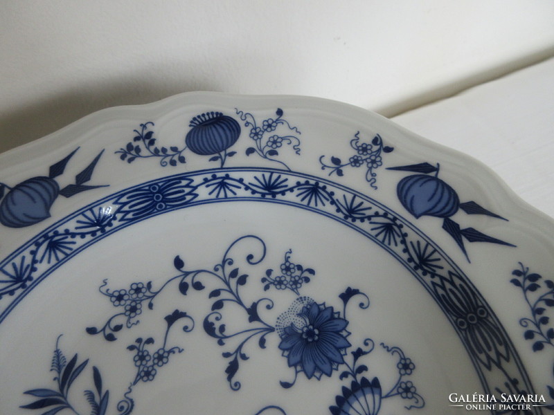 12 old Bavarian, Meissen onion pattern plates.. Negotiable!