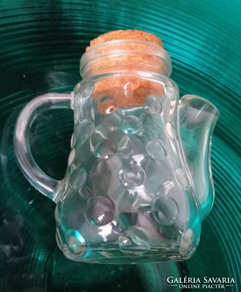 Cam bottle with spout and stopper