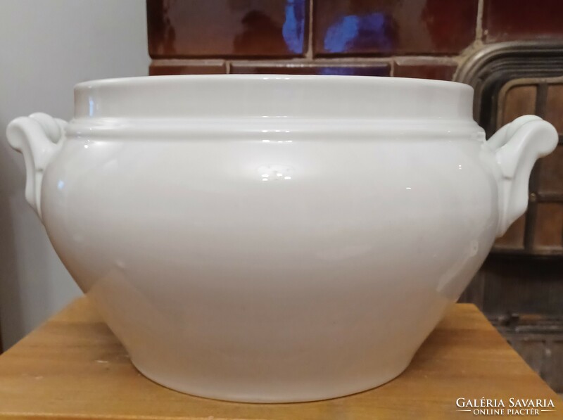 Múlt század eleji 7 literes porcelán edény