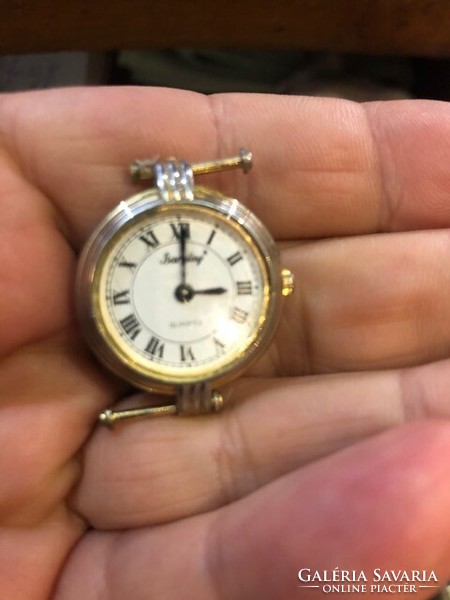 Barclay vintage women's watch, in good condition, quartz.