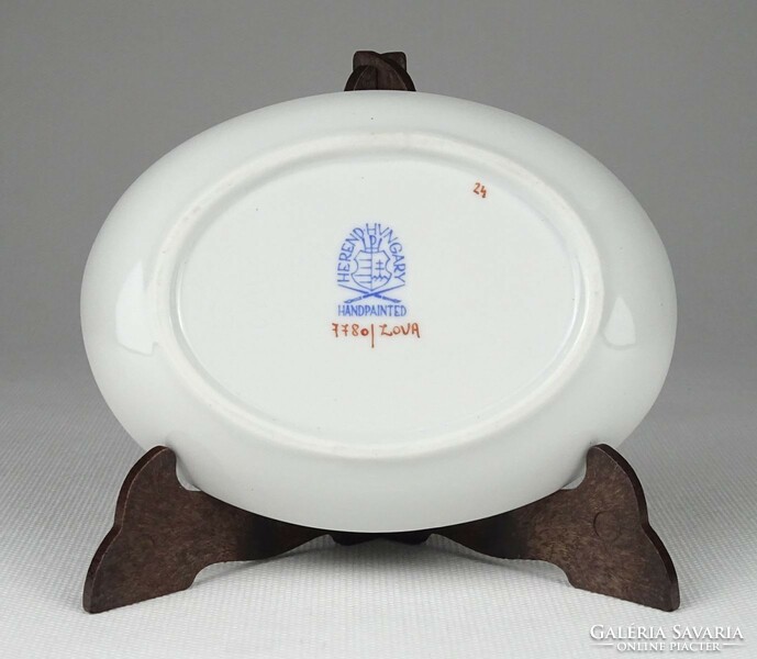1Q677 Herend porcelain ashtray with a rare bird pattern