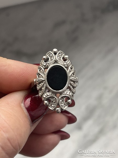 Gyönyörűséges régi  fekete és markazit köves ezüst gyűrű