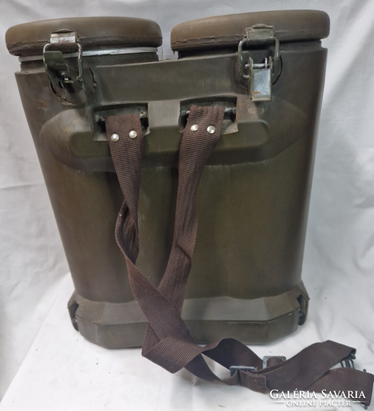 Military, backpack, two-storage, heat-keeping insulation, food barrel, for sale in good condition