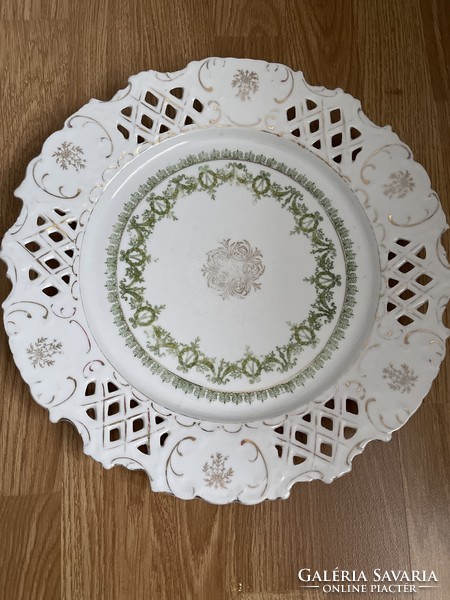 Antique large 34 cm diameter, openwork porcelain plate offering.