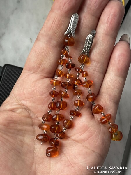 Dreamy old dangling silver earrings with amber.