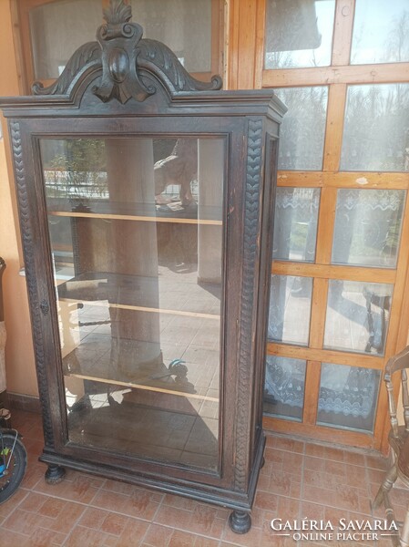 Antique Neo-Renaissance set of 5 display cabinet tables and chairs