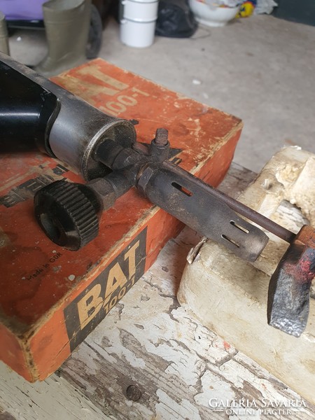 Petrol soldering iron