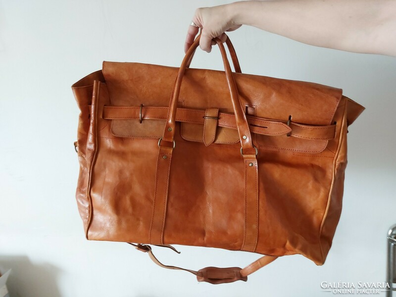 Retro leather bag