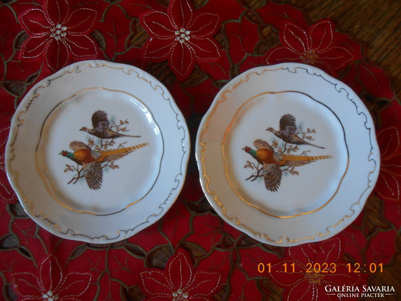 Zsolnay pheasant cake plate