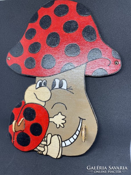 Ladybug the mushroom wall key holder