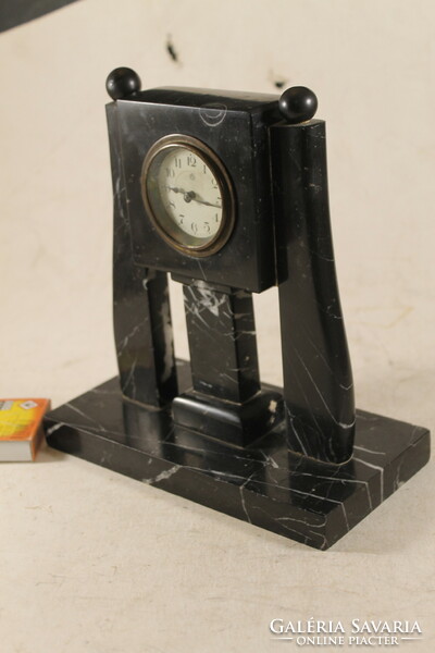 Art deco black marble mantel clock 314