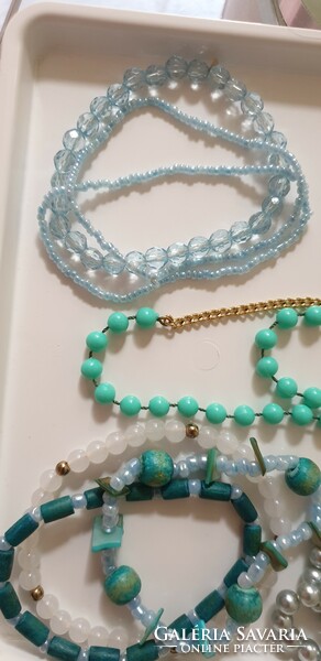 Old pearl necklace + bracelet