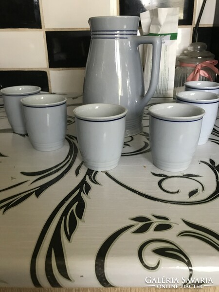 Porcelain set