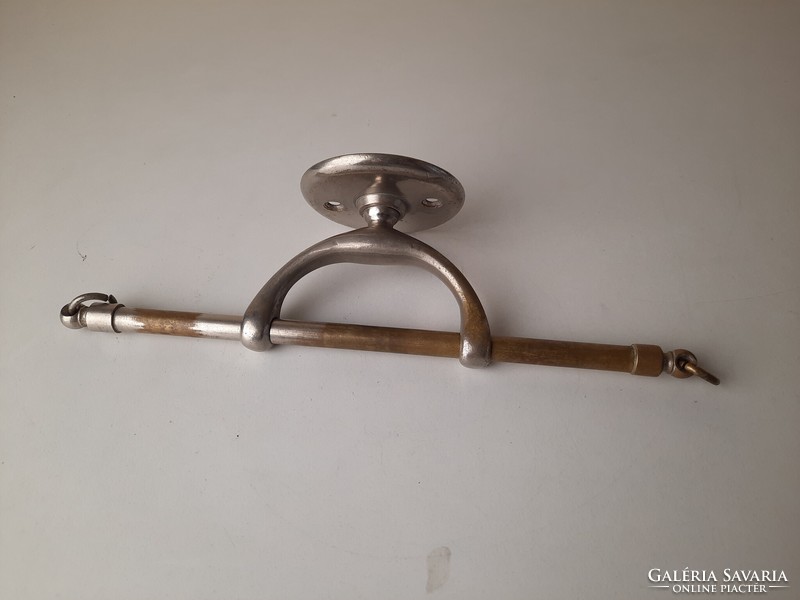 Art deco toilet tank pull handle