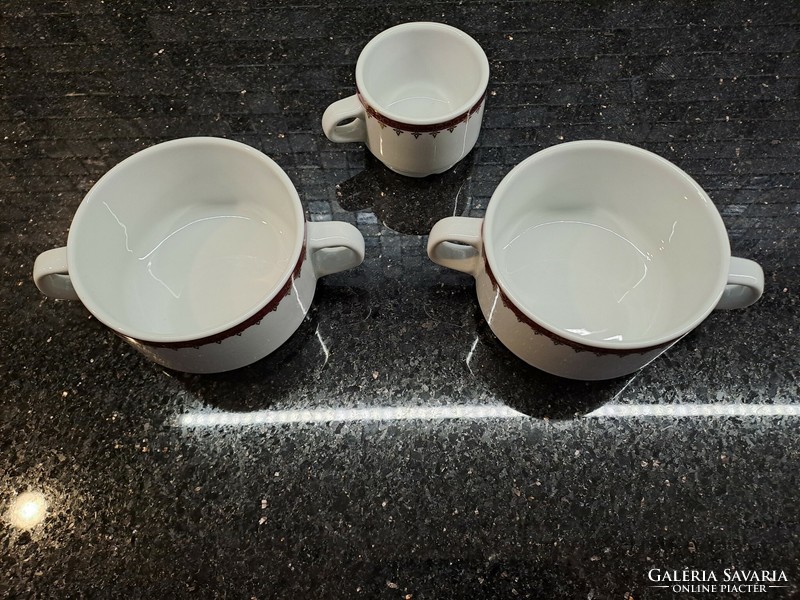 Alföldi porcelain soup cups with a gift mocha cup