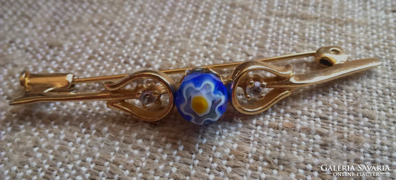 Gold-plated brooch pin studded with Murano stone