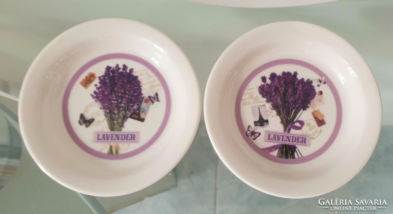 3 thick ceramic plates with a lavender pattern, 20 cm, 9.5 cm
