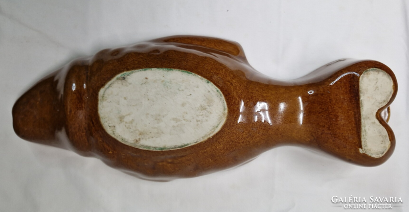 Nagyméretű halas kerámia sütőforma akasztóval hibátlan állapotban 42 cm.