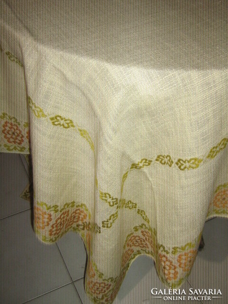 Beautiful elegant pale yellow floral woven tablecloth