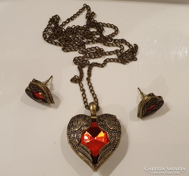 Vintage necklace, earrings set