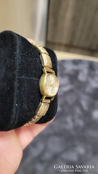 Roxy anker 17 rubies incabloc gold-plated women's watch.